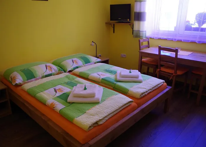 Ubytovani A Apartmany Slunicko